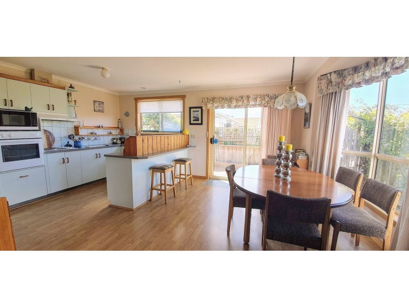 1/10 Bluewater Crescent, Shearwater TAS 7307