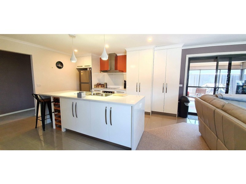 2/55 Haven Drive, Shearwater TAS 7307