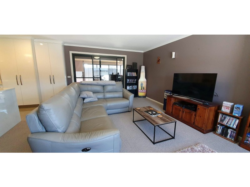 2/55 Haven Drive, Shearwater TAS 7307