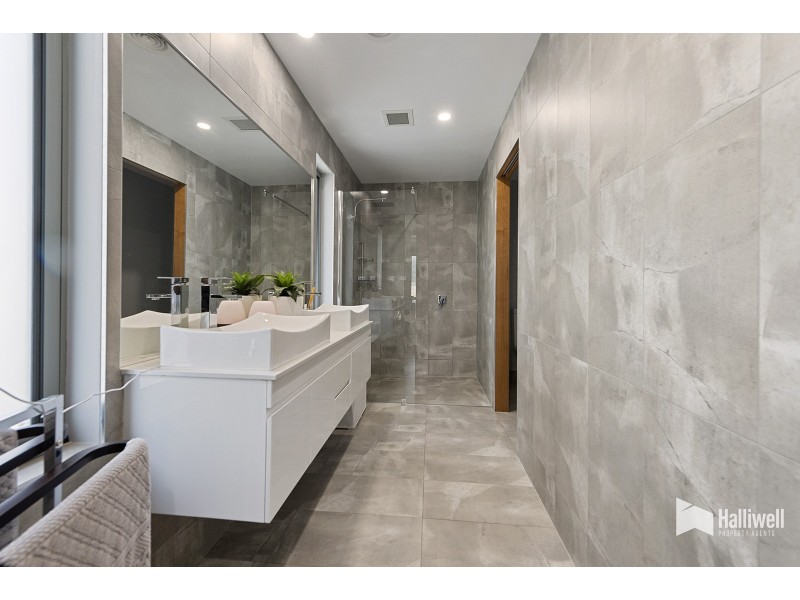 3 Collins Way, Tugrah TAS 7310