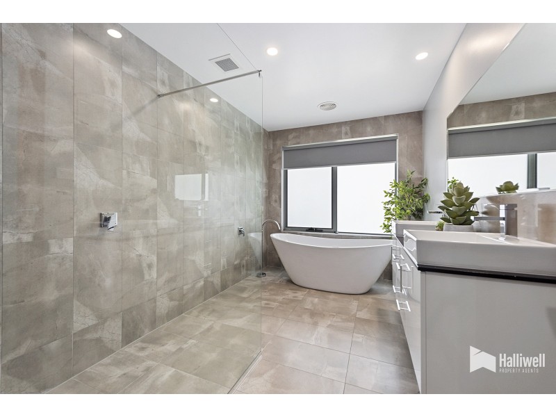 3 Collins Way, Tugrah TAS 7310