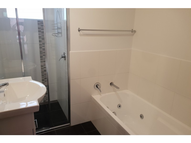 12 Riverview Avenue, East Devonport TAS 7310