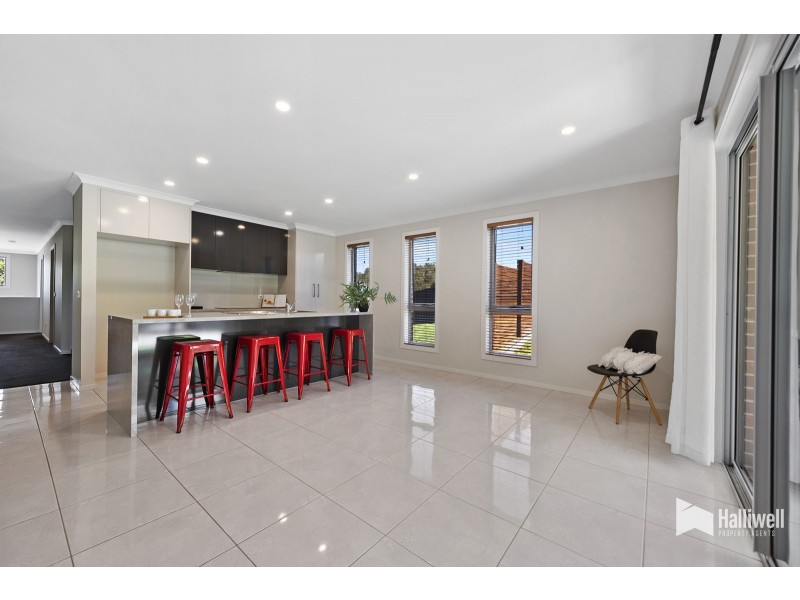 10 Spring Grove, Latrobe TAS 7307