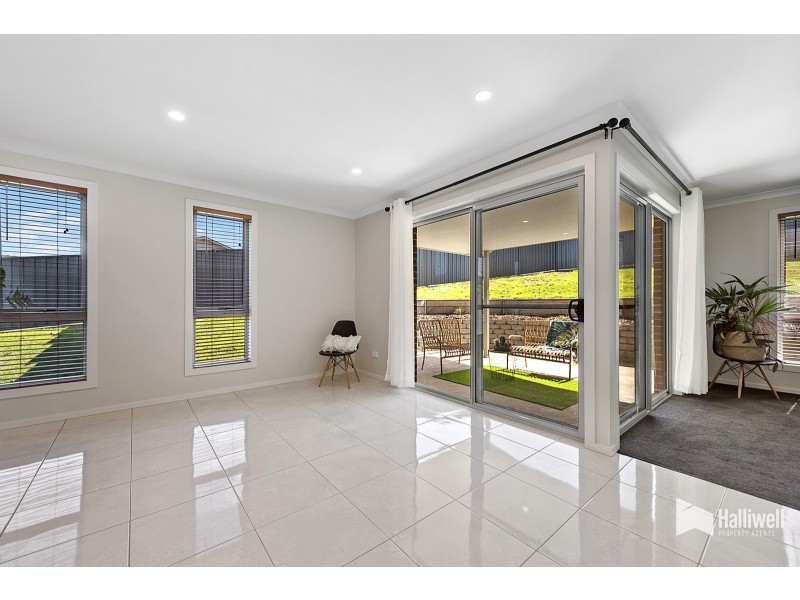 10 Spring Grove, Latrobe TAS 7307