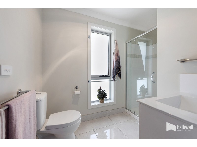 10 Spring Grove, Latrobe TAS 7307