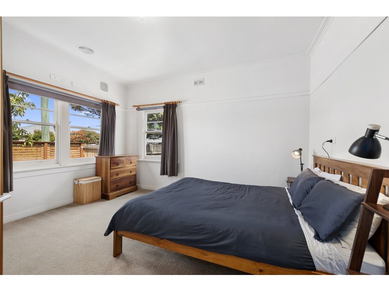 54A Nicholls Street, Devonport TAS 7310