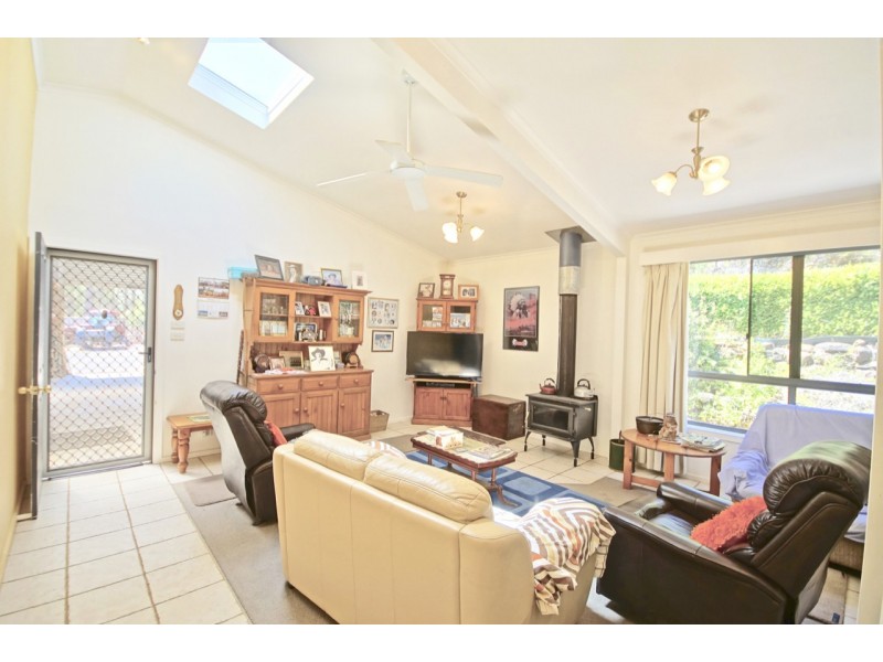 38 Crawford Road, Penguin TAS 7316