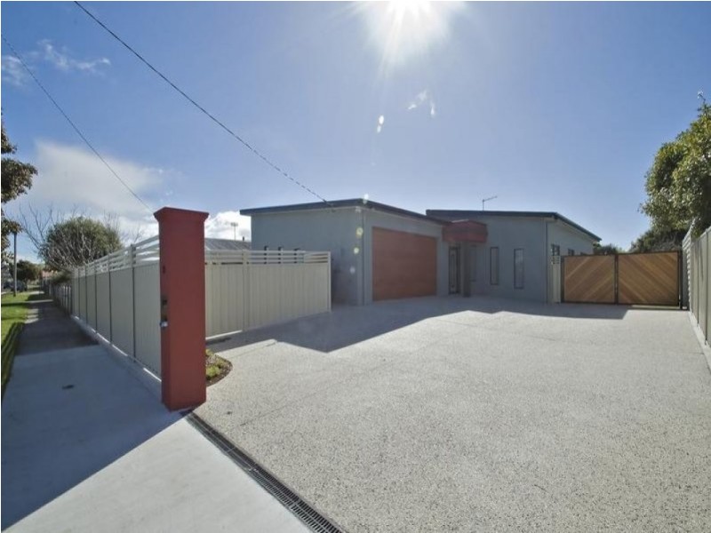 8 James Street, Devonport TAS 7310