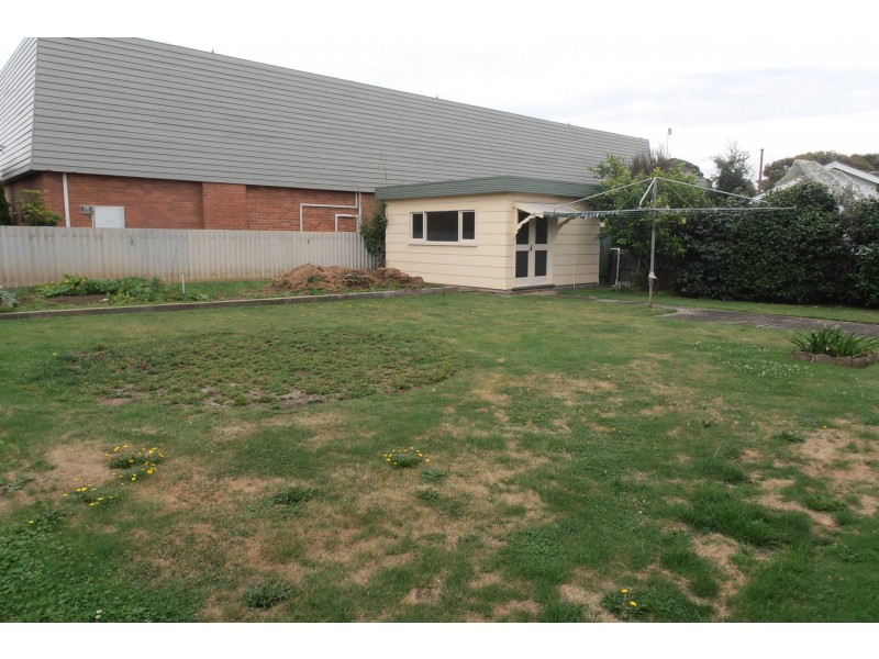 13 Gloucester Avenue, Devonport TAS 7310