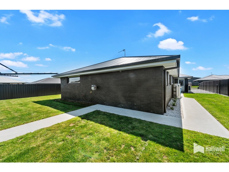 6 Paulownia Street, Latrobe TAS 7307