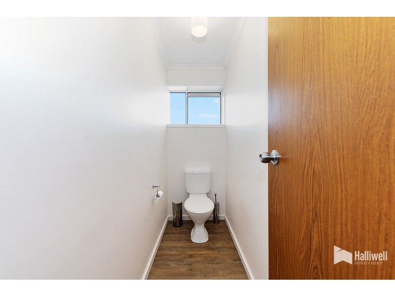 6/5A Percy Street, Devonport TAS 7310