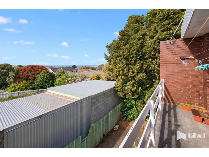 6/5A Percy Street, Devonport TAS 7310