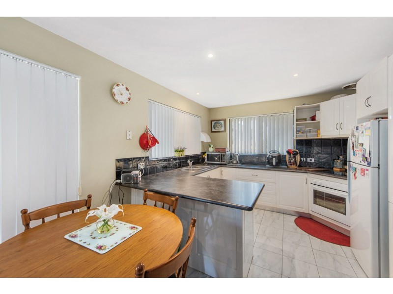 2/1 Winston Place, Devonport TAS 7310