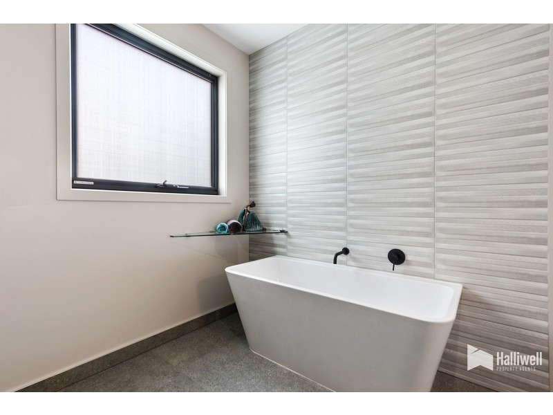 4/122A North Fenton Street, Devonport TAS 7310