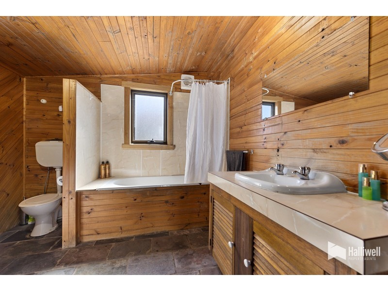 9 Parker Street, Devonport TAS 7310