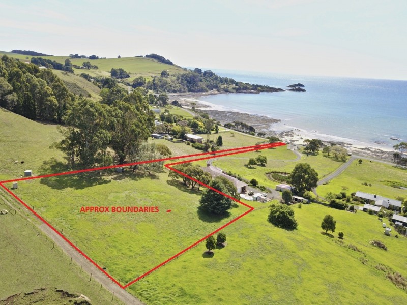 257 Penguin Road, West Ulverstone TAS 7315