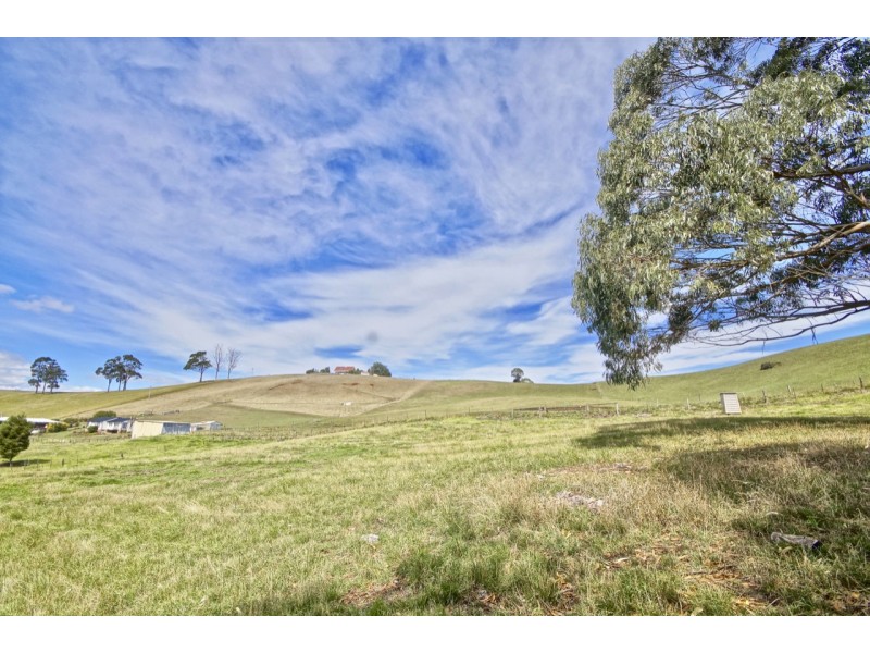 257 Penguin Road, West Ulverstone TAS 7315