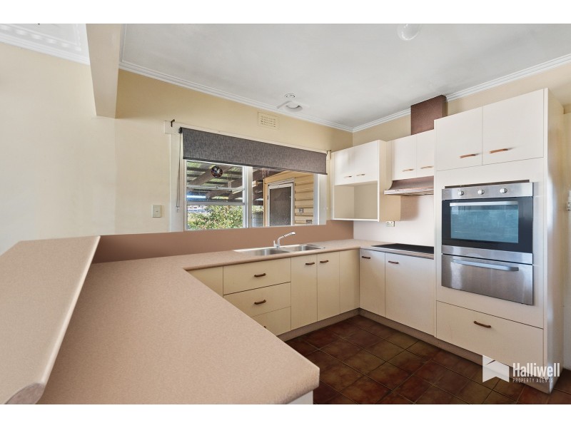 5 Middle Road, Devonport TAS 7310