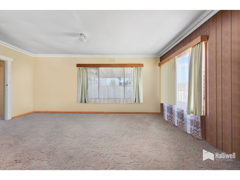 5 Middle Road, Devonport TAS 7310