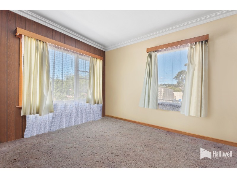 5 Middle Road, Devonport TAS 7310