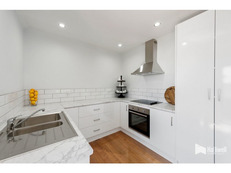 1 Deane Street, Devonport TAS 7310