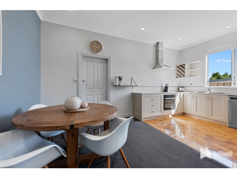 17 Henry Street, Devonport TAS 7310