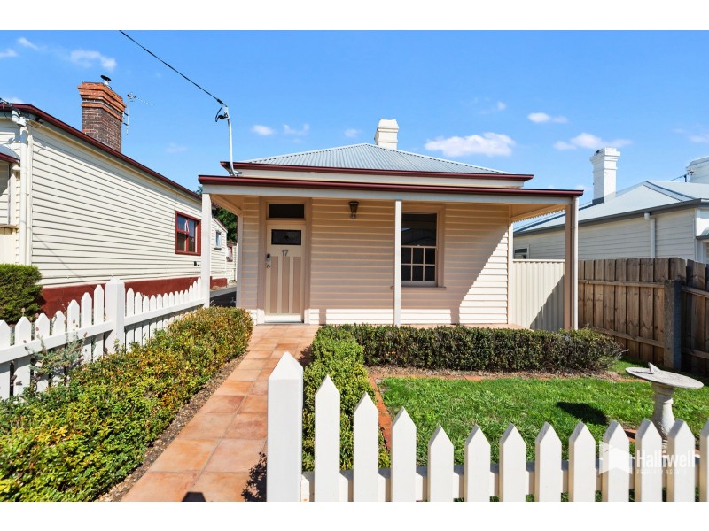17 Henry Street, Devonport TAS 7310