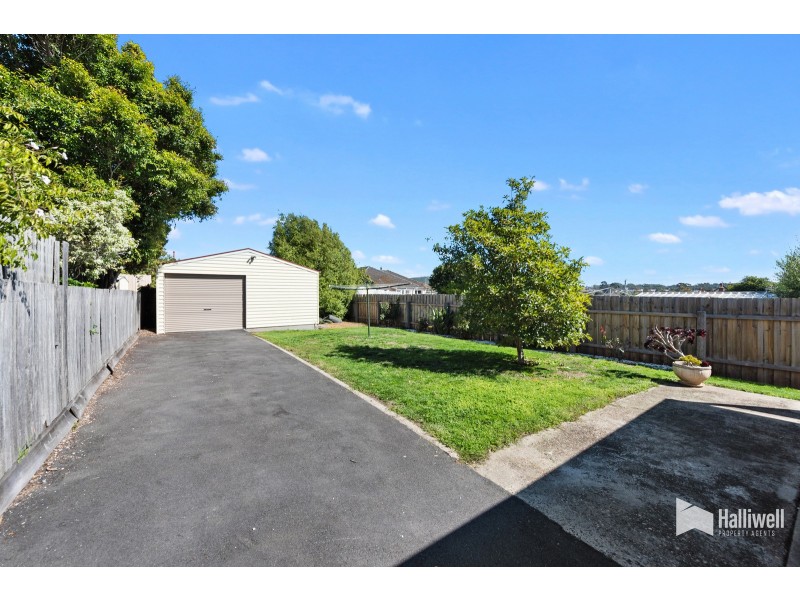 17 Henry Street, Devonport TAS 7310
