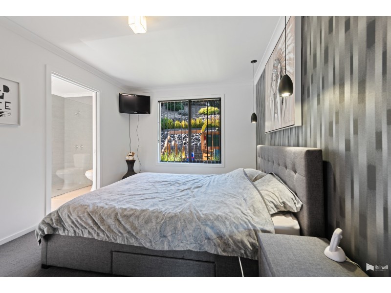 5 Donvista Drive, Don TAS 7310