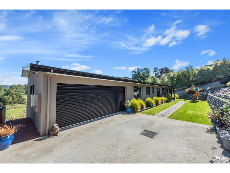 5 Donvista Drive, Don TAS 7310