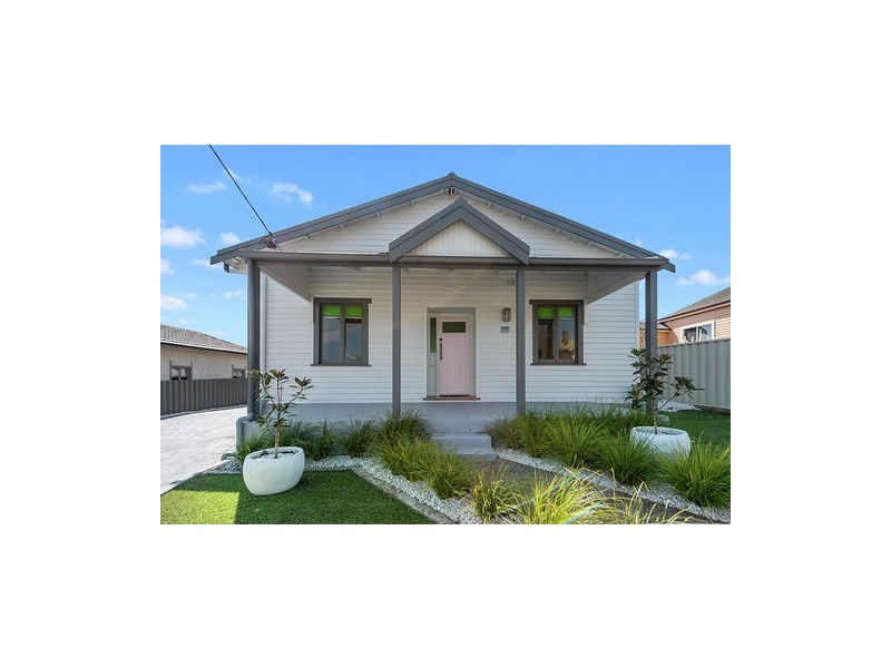 1/14 Henry Street, Devonport TAS 7310