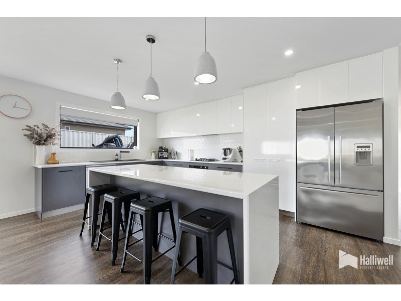 11 Franklin Court, Shearwater TAS 7307