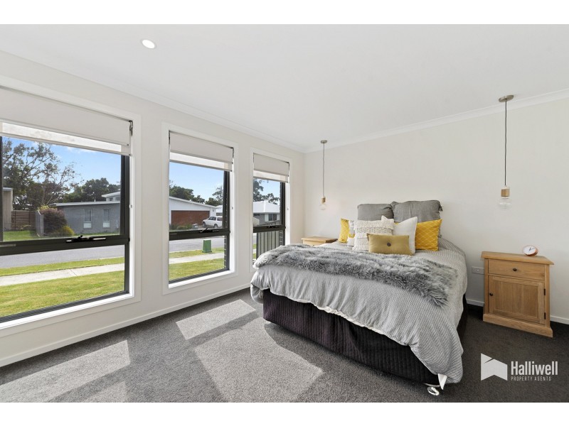 11 Franklin Court, Shearwater TAS 7307