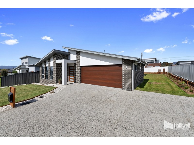 11 Franklin Court, Shearwater TAS 7307