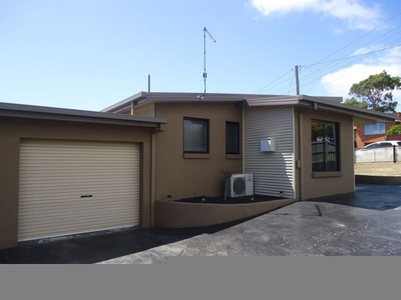 1/142 Middle Road, Devonport TAS 7310