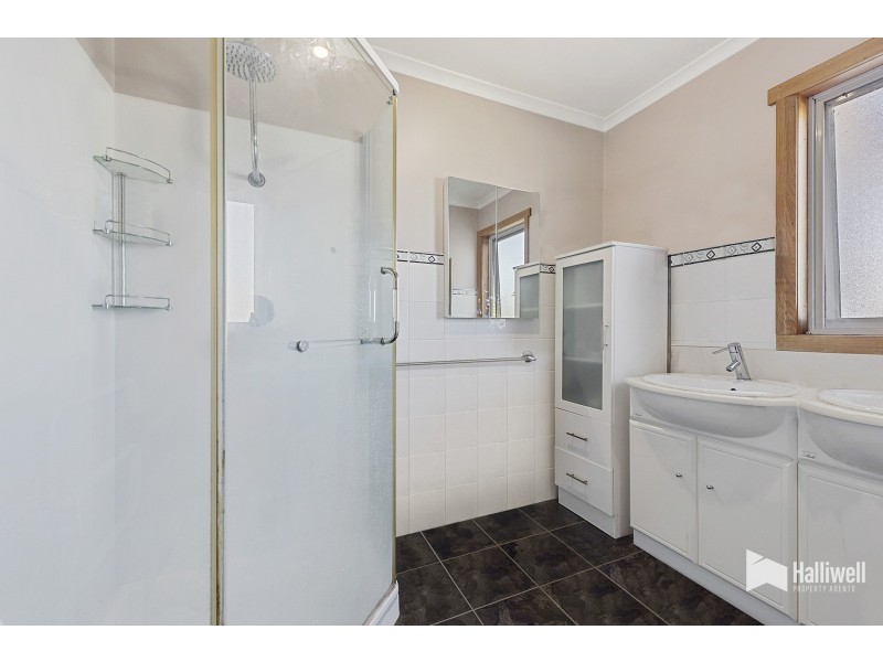 26 McBride Street, Devonport TAS 7310