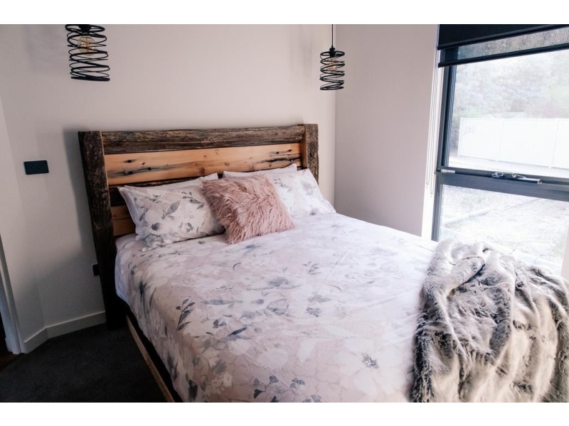 2/87a Gilbert Street, Latrobe TAS 7307