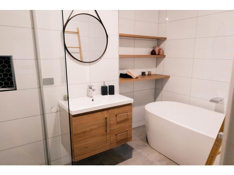 2/87a Gilbert Street, Latrobe TAS 7307