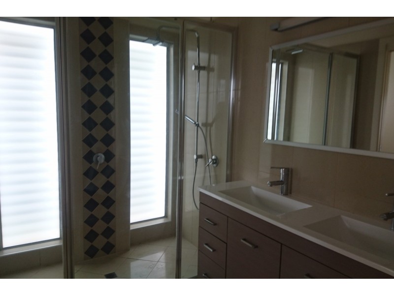 1/136 Caroline Street, East Devonport TAS 7310