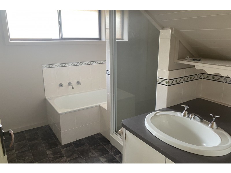 210 Parker Street, Devonport TAS 7310