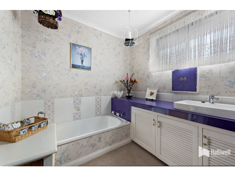 15 Lemana Street, Miandetta TAS 7310