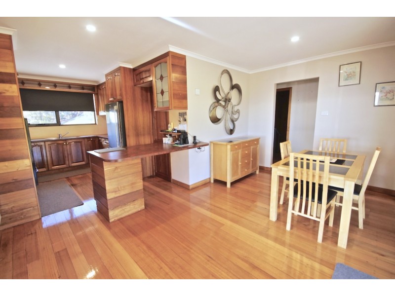 243 Penguin Road, West Ulverstone TAS 7315