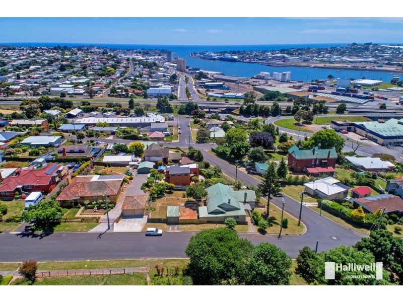 54 Appledore Street, Miandetta TAS 7310