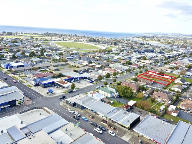 75-79 Oldaker Street, Devonport TAS 7310