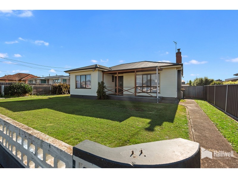 34 Tasman Street, Devonport TAS 7310