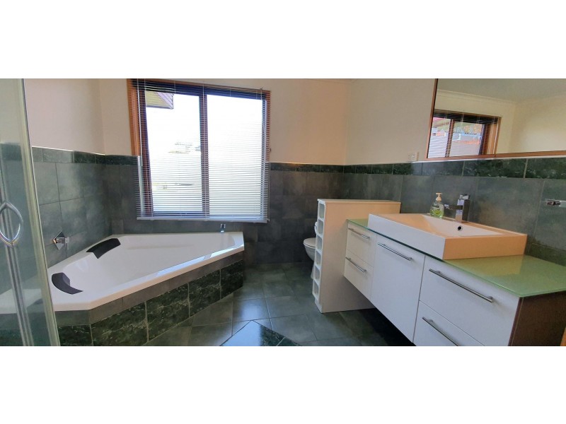 6 Brooks Place, Ulverstone TAS 7315