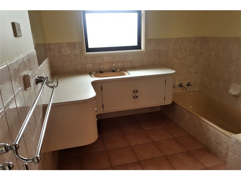 8 Haines Place, Devonport TAS 7310