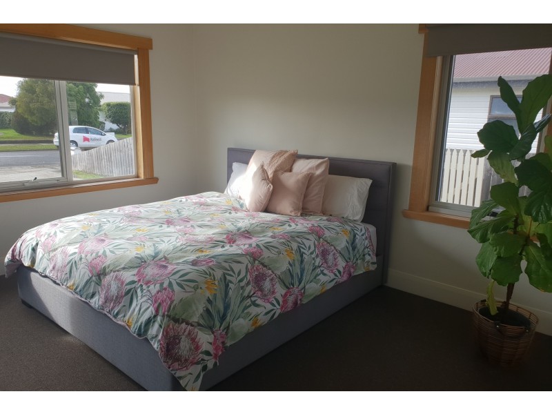 21 Lindsay Place, Devonport TAS 7310