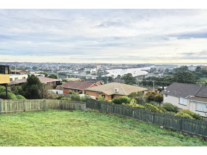 14 Skyline Drive, East Devonport TAS 7310