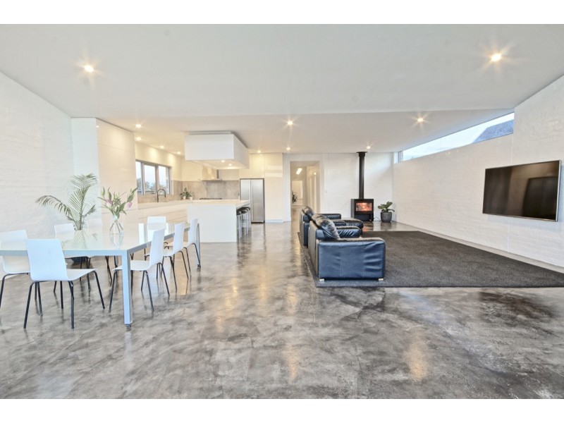 154 Steele Street, Devonport TAS 7310